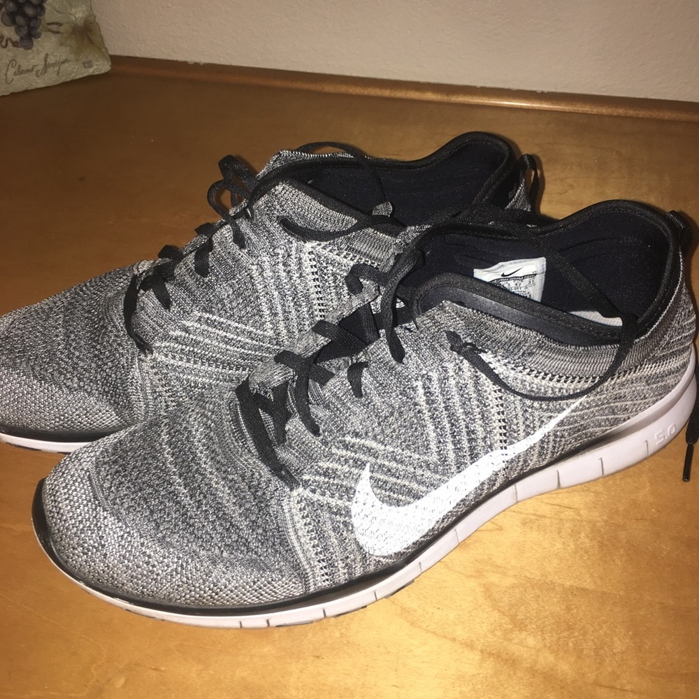 Nike free run shoes